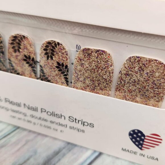 Color Street- Laurel Gardens - Picture 5 of 6